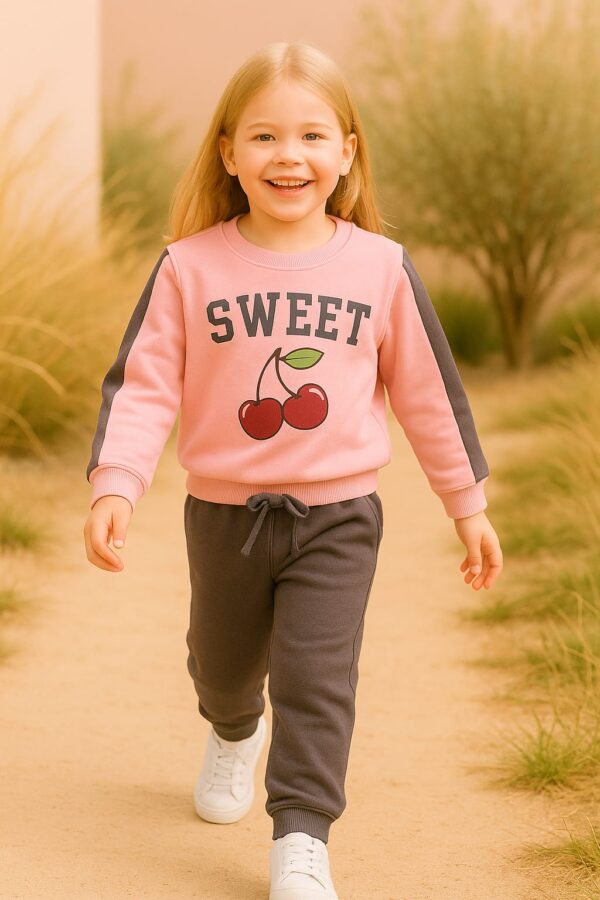 e7abc613-9a12-4926-8abb-bf122fc05328